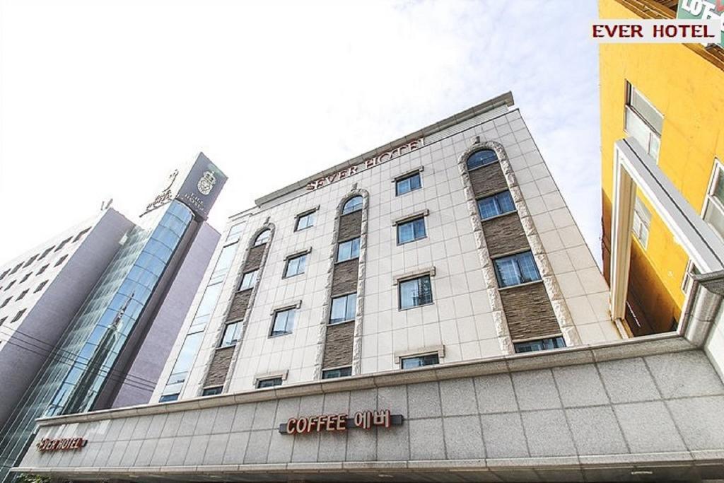 Ever Hotel Jeju Extérieur photo