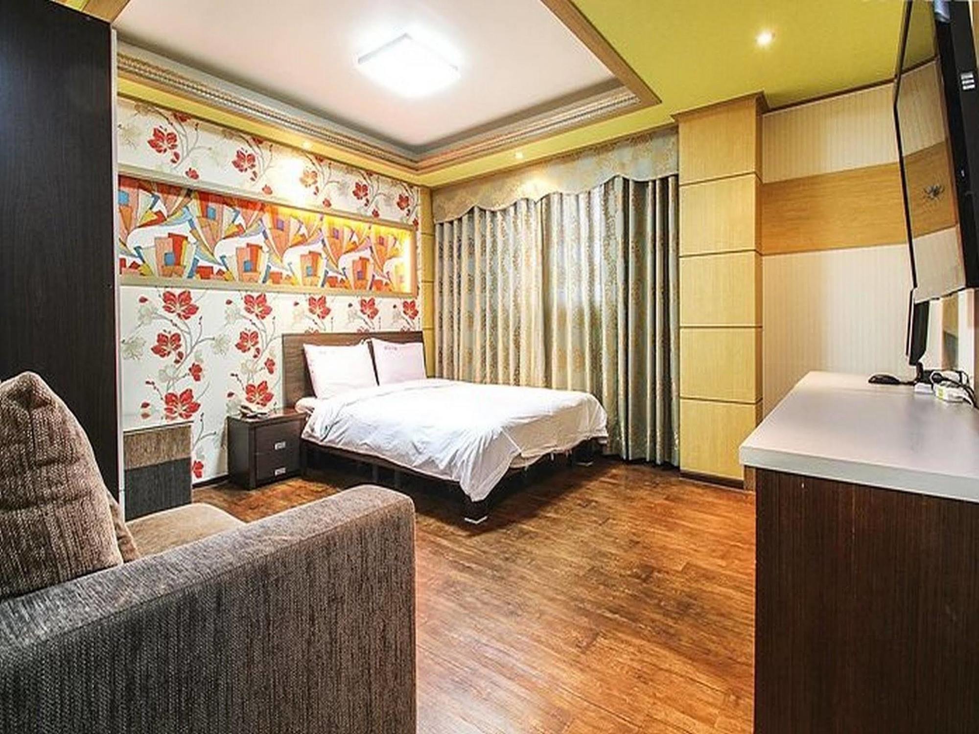 Ever Hotel Jeju Extérieur photo
