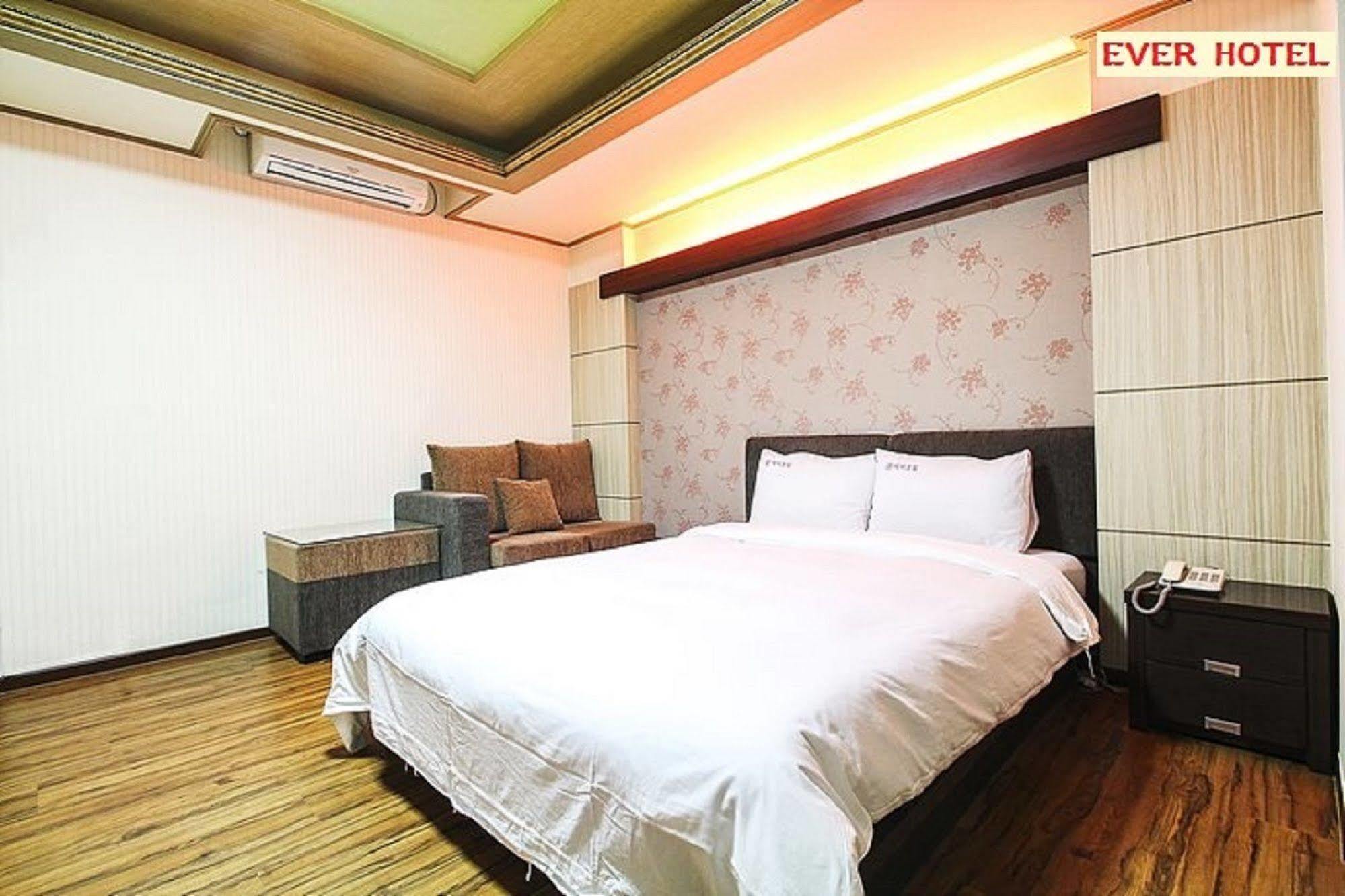 Ever Hotel Jeju Extérieur photo